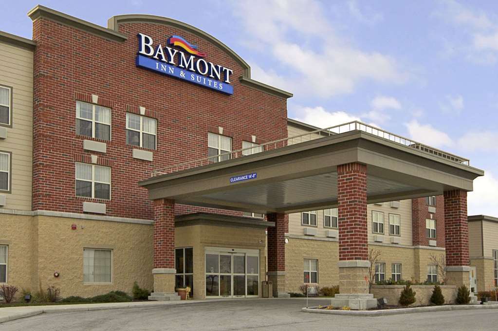 Baymont By Wyndham Plymouth Hotel Exterior photo